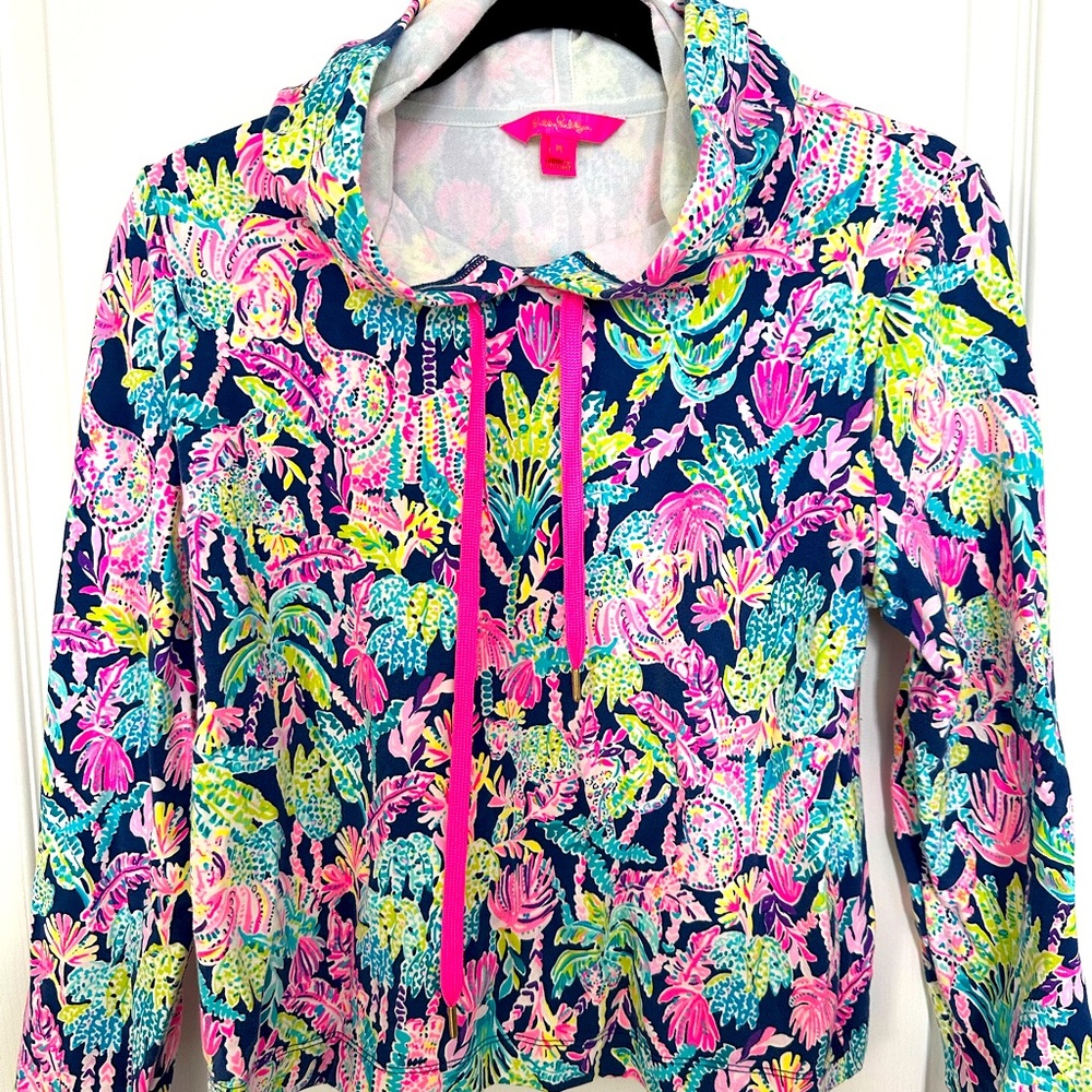 Lilly Pulitzer cropped hoodie Oyster Bay Navy